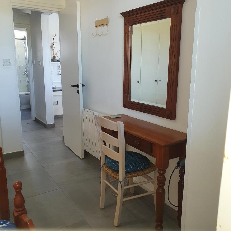 Latchi Ithaki, 2 Bedroom Penthouse Exterior foto